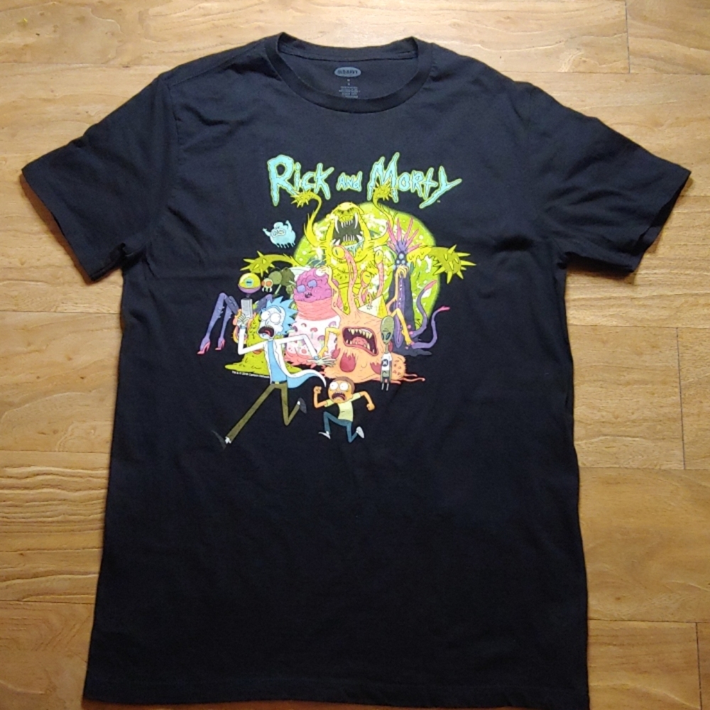 Rick and morty t-shirt men's size M